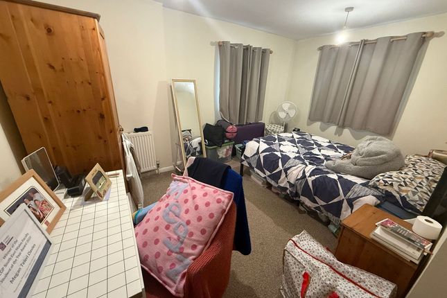 Flat B - 6 Richmond Road, Cathays, Cardiff photo 5