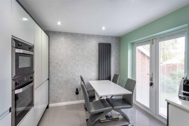 30, Paddock Drive, Rotherham photo 3