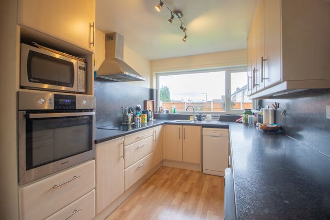 Link-detached house for sale in Penrhyn Crescent, Beeston, Nottingham