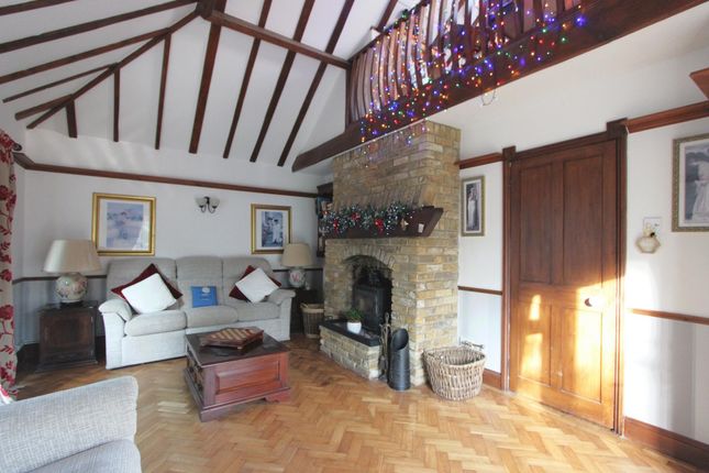 Little Orchard, High Street, Dover photo 2