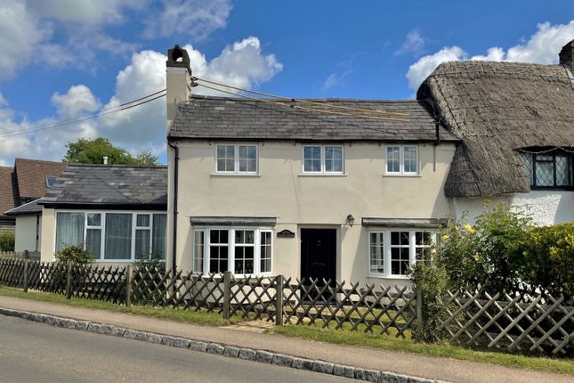 Thumbnail Cottage to rent in Crooked Chimney, Main Road, Lacey Green, Buckinghamshire