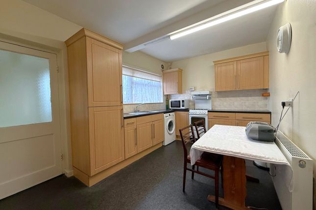 19, Cleobury Road, Bewdley photo 3