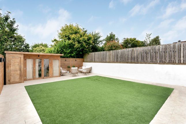10 Carnjewey Way, St. Austell photo 4