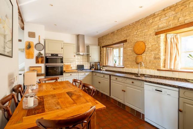 Lower Chedworth, Cheltenham photo 4