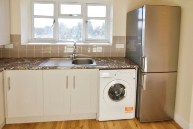 Flat 5, Simran House, Ilbury Close, Shinfield photo 4