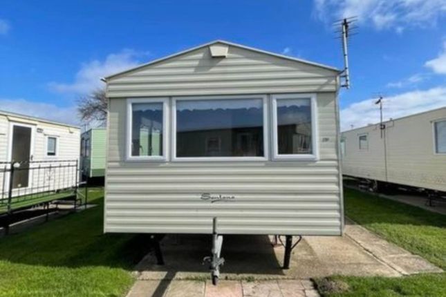 Thumbnail Mobile/park home for sale in Gaingc Road, Towyn, Abergele