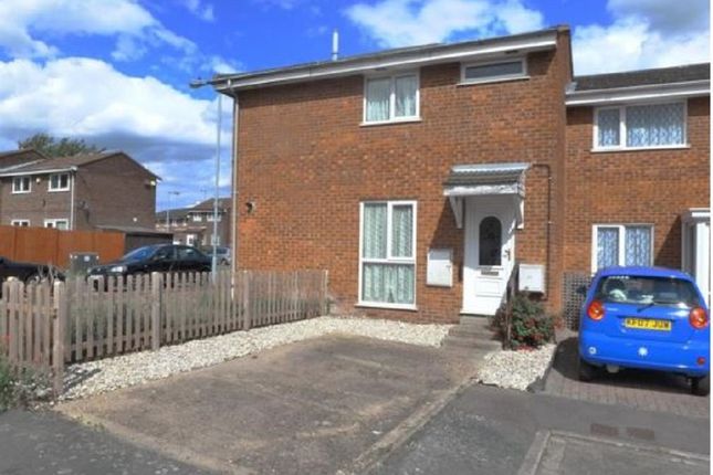 End terrace house for sale in Dunsmore Road, Luton
