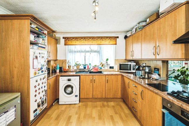 Flat 21, Aston House,, Freehold Street, West Sussex photo 2
