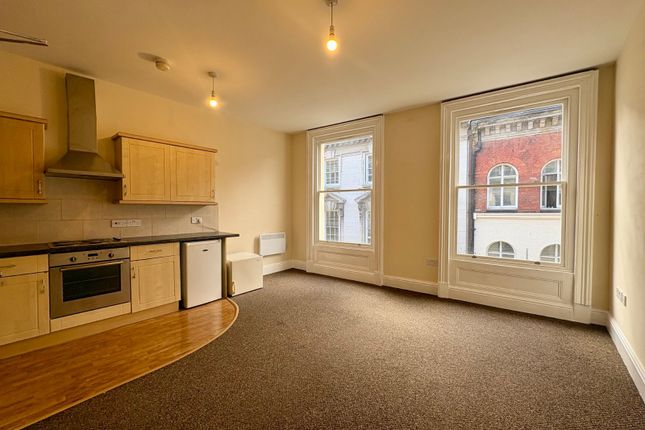 Flat 4, 27-28,, Silver Street, East Riding of Yorkshi photo 2