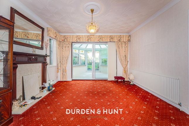 16 Nelwyn Avenue, Hornchurch photo 4