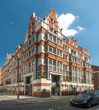 Office to let in Park Street, London