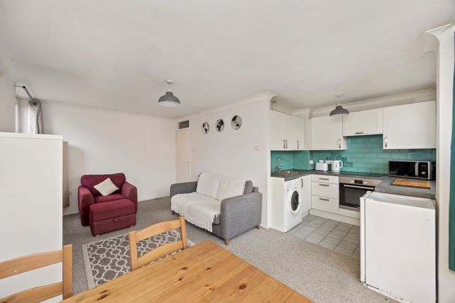 25 Furze Hill House Furze Hill, Hove photo 3
