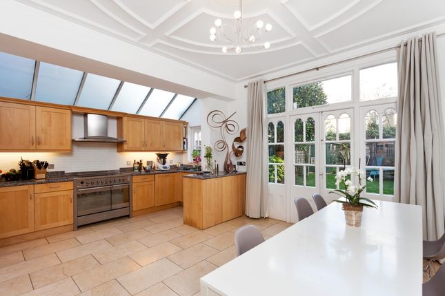 30, Foster Road, London photo 4