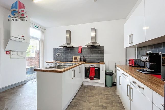 3 Rose Avenue, Doncaster photo 3
