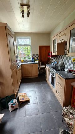 3 Bed Terraced House For Sale Menai Road, Cale Green, Stockport Sk3 8Ed In Need Of Modernisation