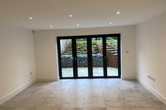 14, Ashlyns Road, Hertfordshire photo 3