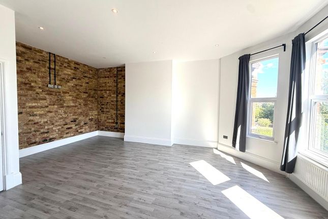 Apartment 3 74, Shorncliffe Road, Folkestone photo 3