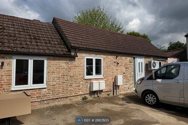Station Road, Swavesey, Cambridge photo 4