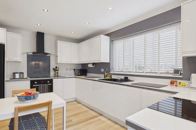 9, Hamilton Way, Downham Market photo 2