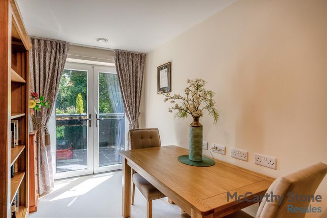 17 Thorneycroft, Wood Road, Wolverhampton photo 3