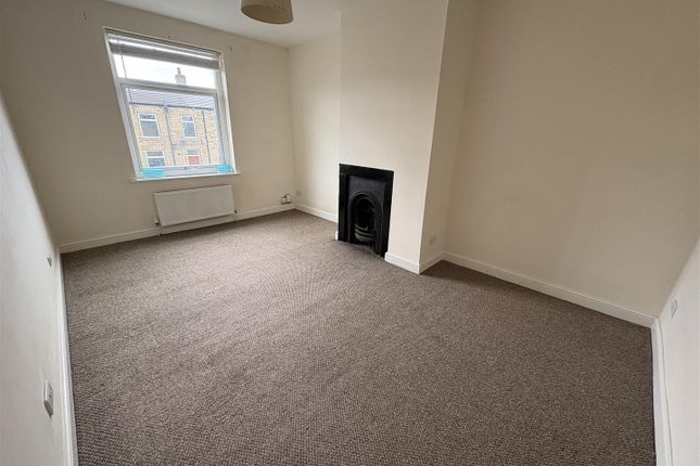 153, Halifax Road, Liversedge photo 5
