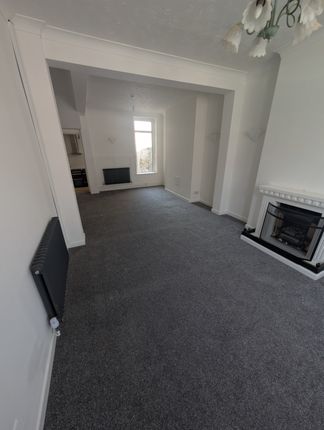 31, Glamorgan Street, Barry photo 3