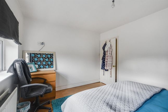 Bedroom 3_3.Jpeg