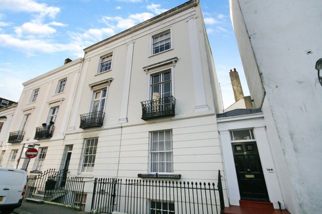 Thumbnail Flat for sale in Norfolk Square, Brighton