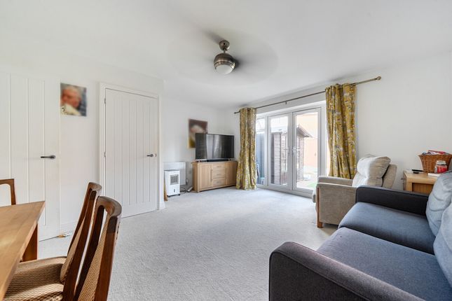73, Sinclair Drive, Pulborough photo 2