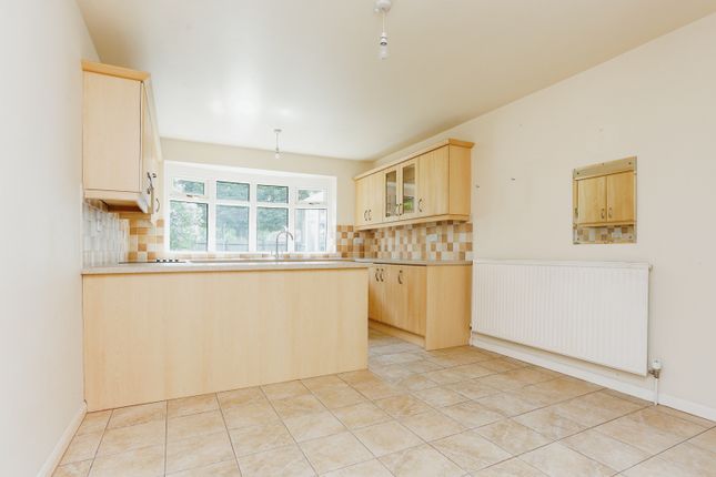 Bungalow for sale in Hungarton Drive, Syston, Leicester
