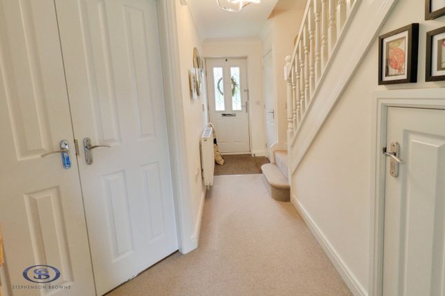 29, Ellis Close, Crewe photo 4