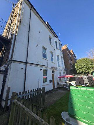 2-bed flat on Flat 1, 30, King Edward Road, Barnet, £350,000
