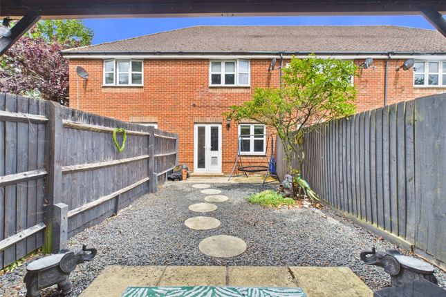 18, Siareys Close, Chinnor photo 3