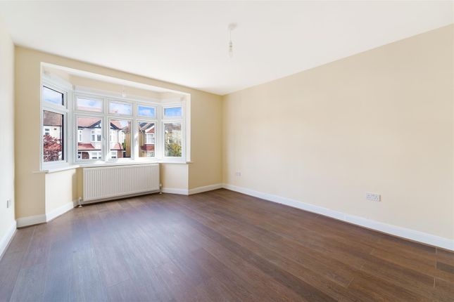 Property to rent in Elm Walk, London