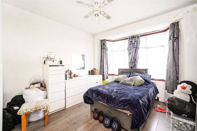 Terraced house for sale in Primrose Avenue, Chadwell Heath