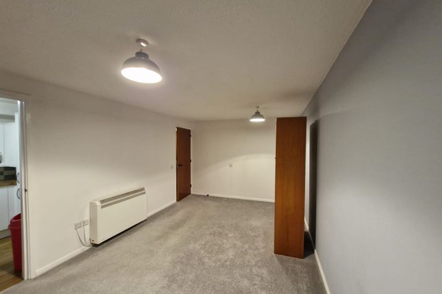 28, Lincoln Gate, Lincoln Road, Peterborough photo 4