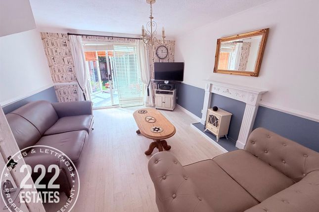 23, Shorwell Close, Warrington photo 2