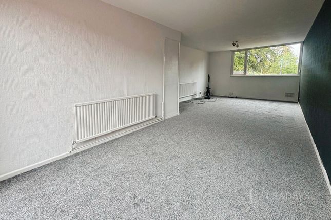 158, Deptford Crescent, Nottinghamshire photo 3