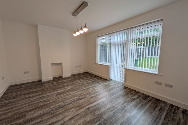 112, Bentham Drive, Liverpool photo 4