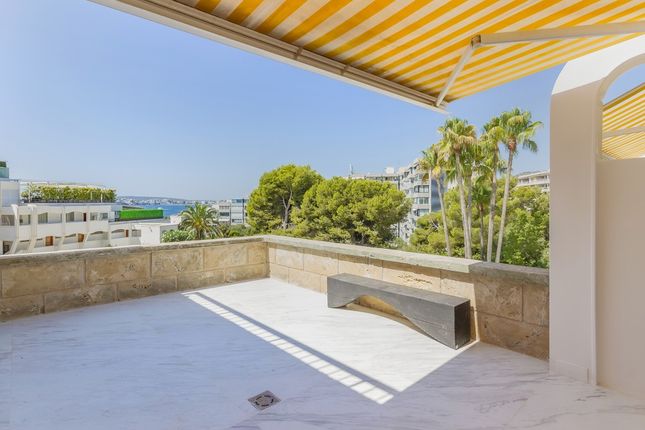 Apartment for sale in Spain, Mallorca, Calvià, Puerto Portals