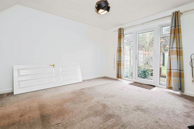 6, Sandpiper Close, Stourbridge photo 3