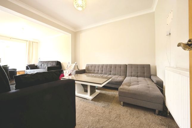 6, Westfield Road, Bedford photo 4