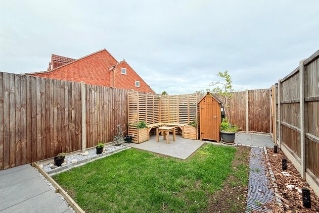 2-bed house on Luxem Cottage, High Street, Great Yarmouth, £275,000