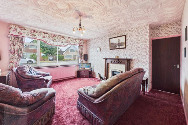 6, Milne Close, Crewe photo 4