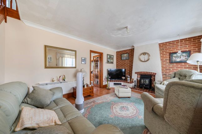 46 Havisham Road, Gravesend photo 4
