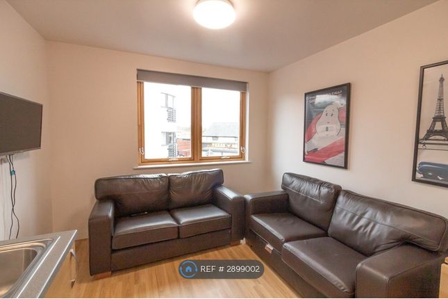 Flat, Mulberry Court Bevois Valley Road, Southampton photo 2
