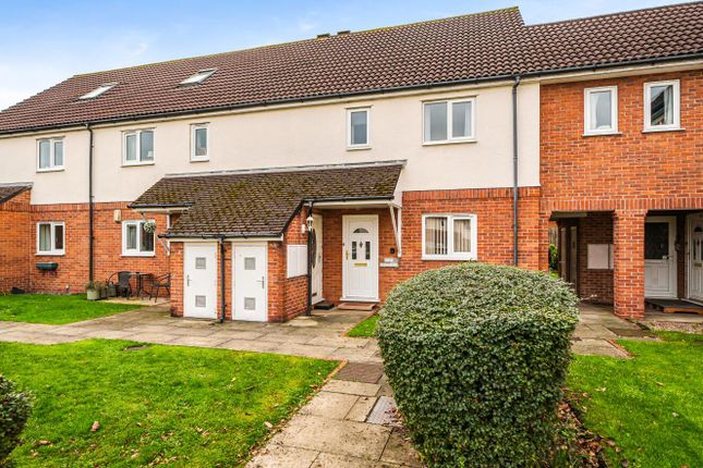 2-bed flat on Francis Court, Thorpe Willoughby, £87,500