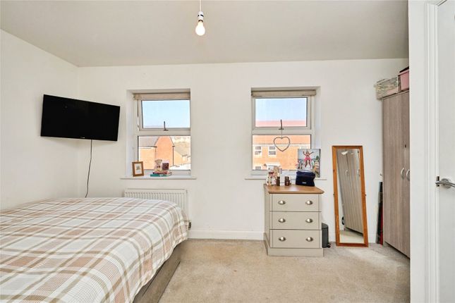 6, Red Fox Square, Isle of Wight photo 4
