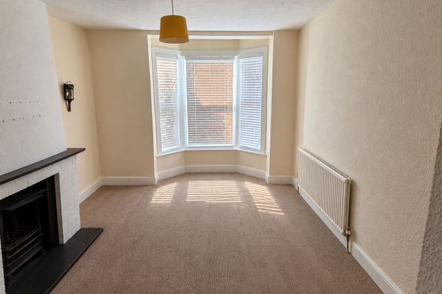 26, Avenue Road, Dover photo 2