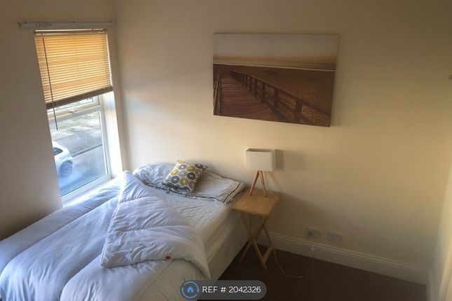 Thumbnail Room to rent in Littlebury Road, London